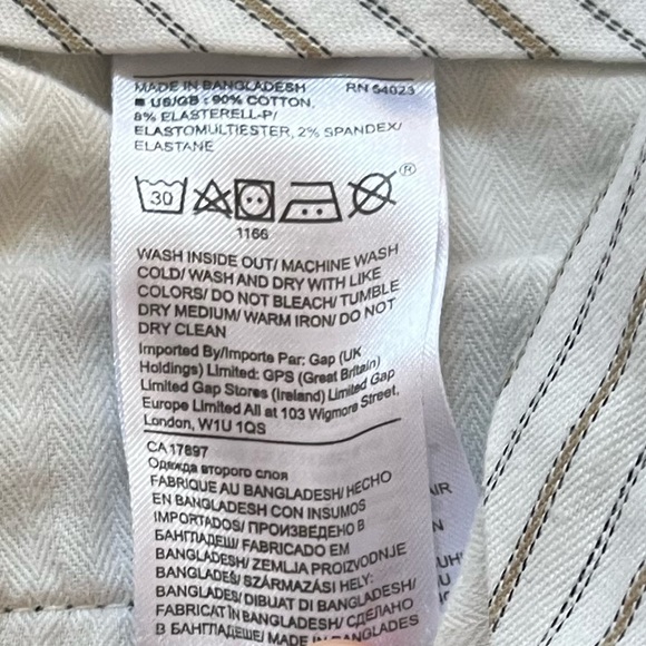 EUC Banana Republic Slim Fit Chino - Picture 2 of 6